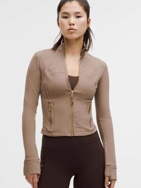 lululemon athletica Taupe Fitted Zip define Jacket *CROPPED